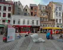 IMG_20180730_111506 30/07/2018 - Le pauvre orphelin Nello et le chien de trait Patrasche (voir Google pour la triste histoire que l'on ne vous racontera pas ici...). Statue in...